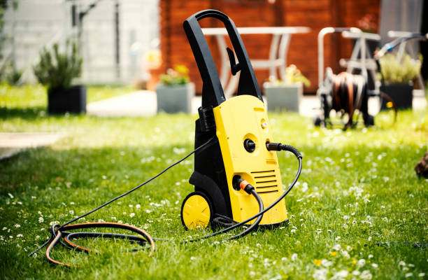 Animal Enclosure Cleaning in Avon, MN